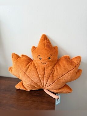 Jellycat Woodland Maple leaf(large size)